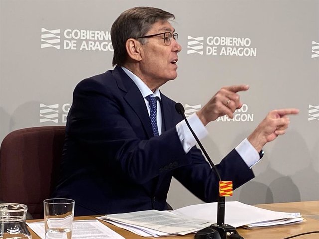 Declarado de interés general y autonómico el proyecto de producción de hidrógeno verde H2 Pillar El vicepresidente del Gobierno de Aragón, Arturo Aliaga, también consejero de Industria.
