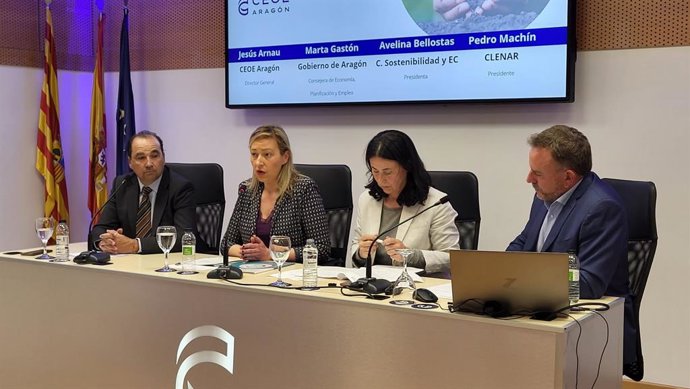 La consejera de Economía, Marta Gastón, ha inaugurado la jornada.