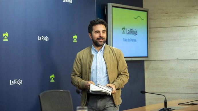 El portavoz del Gobierno riojano, Alex Dorado