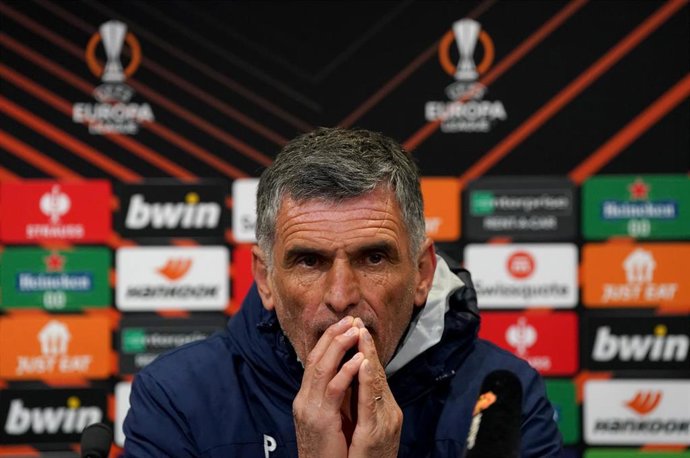 José Luis Mendilibar durante una rueda de prensa de Liga Europa