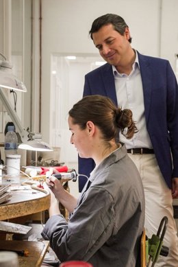 El alcalde de Córdoba, José María Bellido, en la visita al Parque Joyero.