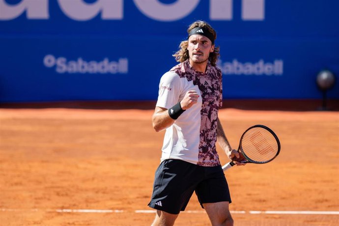 Stefanos Tsitsipas from Grece in action during his tennis match against Pedro Cachin from Argentina during the Barcelona Open Banc Sabadell 2023 (Conde Godo), Day 5, at Real Club De Tenis Barcelona on April 19, 2023 in Barcelona, Spain.