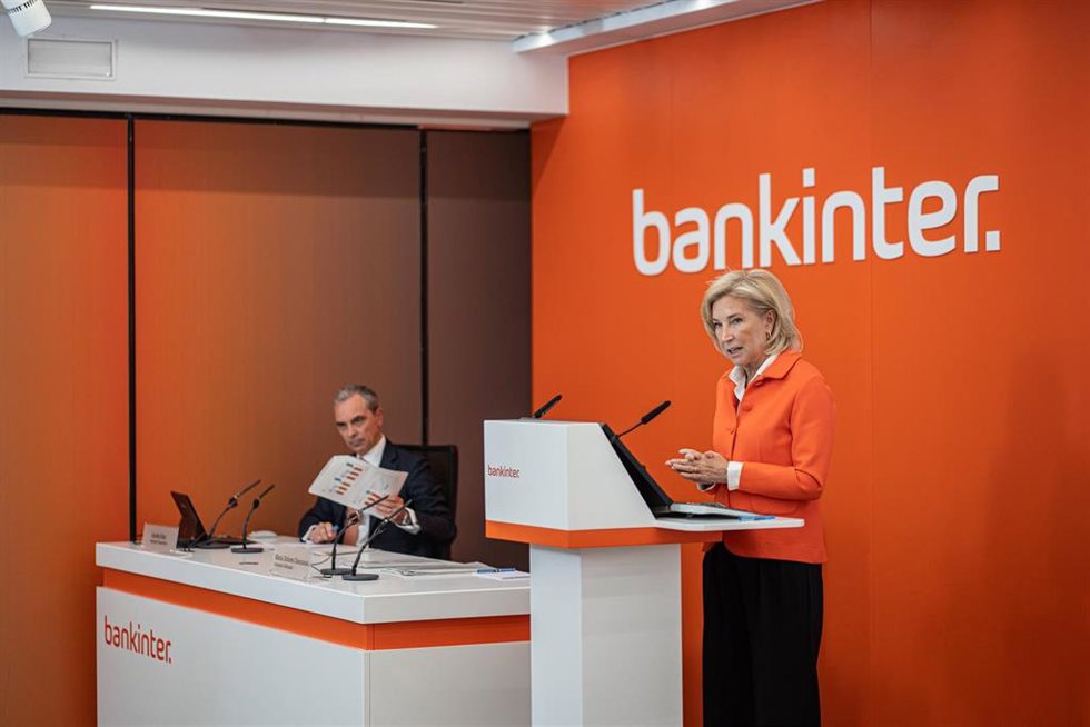 La consejera delegada de Bankinter, María Dolores Dancausa, presenta ante los medios los resultados del primer trimestre del banco, en la sede de Bankinter, a 20 de abril de 2023, en Madrid (España). El Grupo Bankinter obtuvo unas ganancias de 184,7 mil