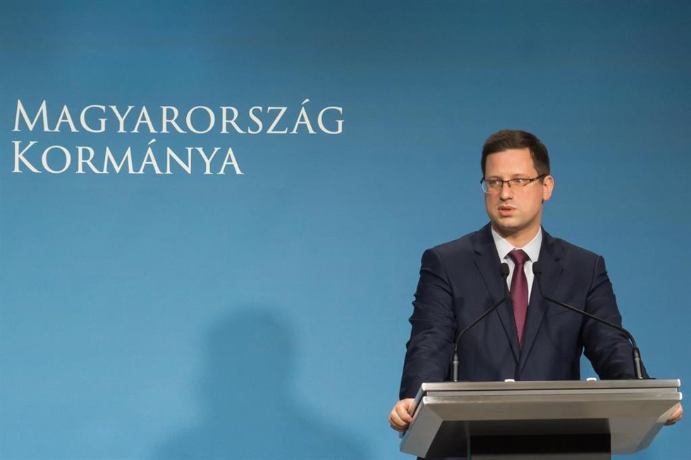 Archivo - El portavoz del Gobierno de Hungría, Gergely Gulyas.