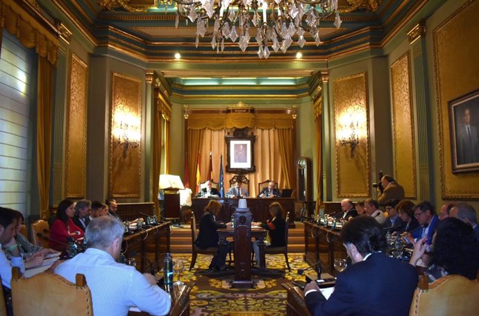 Pleno de la Diputación de Albacete