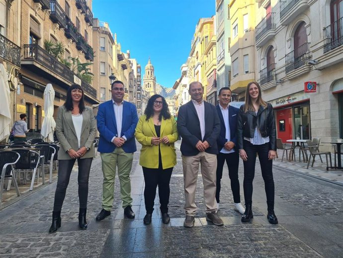 Los seis primeros miembros de la candidatura de CS en Jaén.