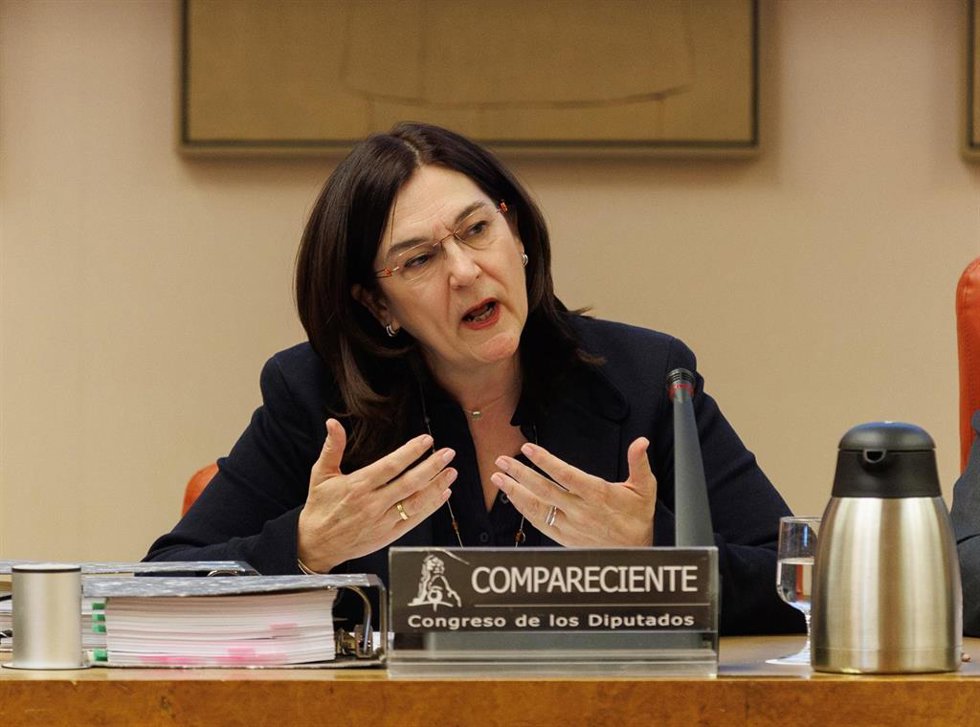 La presidenta de la Comisión Nacional de los Mercados y la Competencia, Cani Fernández Vicién, comparece durante una Comisión de Asuntos Económicos y Transformación Digital, en el Congreso de los Diputados