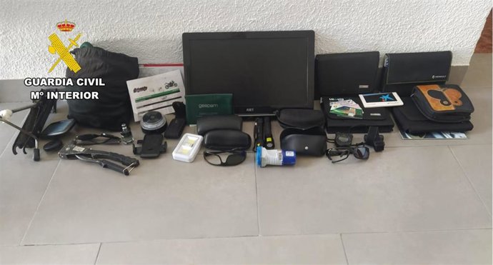 Efectos recuperados procedentes del robo del interior de vehículos