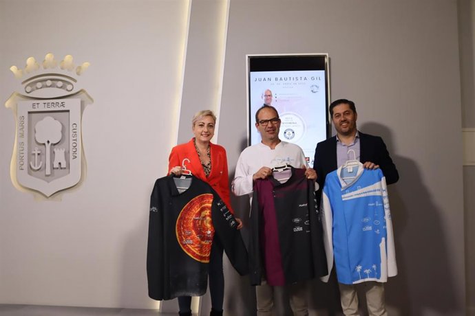 Presentación del evento en el que Bautista cortará jamón de forma ininterrumpida durante tres días.