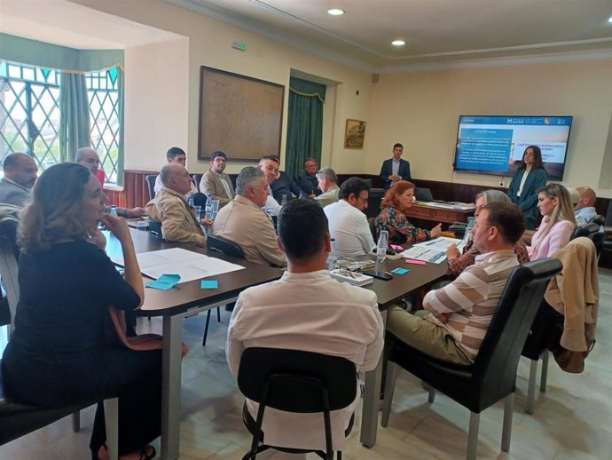 La Diputación de Huelva en colaboración con BCC Innovation, han llevado a cabo la dinamización de un taller de cocreación en Huelva para identificar proyectos que promuevan el desarrollo de su gastronomía.