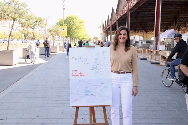 La vicealcaldesa de València y candidata socialista a la Alcaldía, Sandra Gómez, presenta la propuesta de Corredor Verde Litoral.