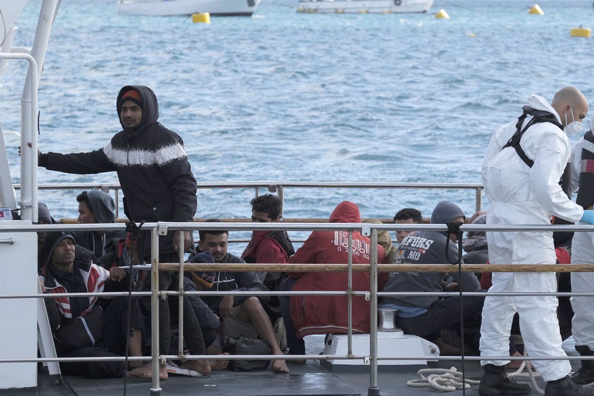 Il Parlamento europeo sta compiendo gli ultimi passi per iniziare a negoziare un patto migratorio con le 27 persone, che devono ancora prendere una decisione