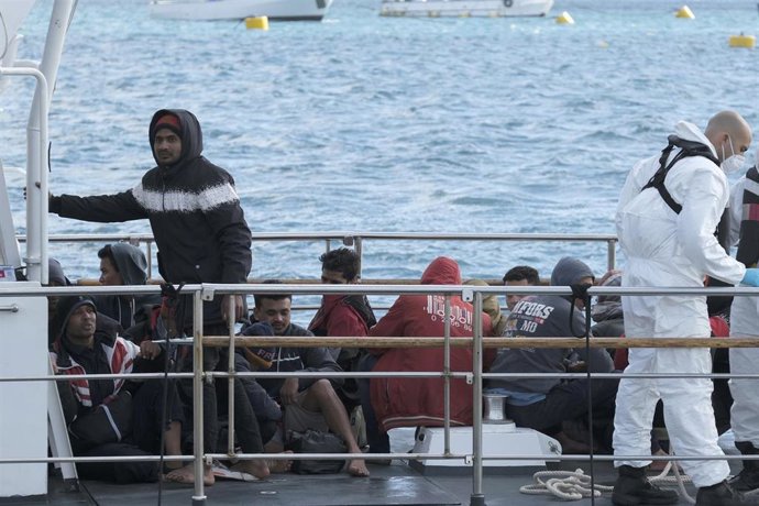 Desembarco de migrantes en Malta