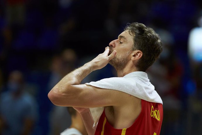 Archivo - Pau Gasol tras un partido de la selección española de baloncesto