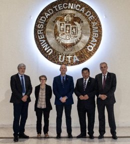 Runión del Comité Ejecutivo del Grupo de Universidades Iberoamericanas La Rábida (GUILR) en Ambato (Ecuador).