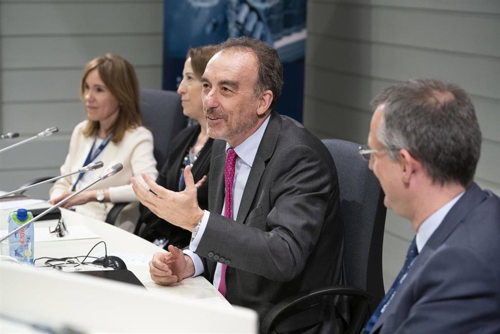 El presidente de la Sala Segunda del Tribunal Supremo, Manuel Marchena, interviene durante una conferencia magistral en un Congreso Internacional sobre Derecho e Inteligencia Artificial, en el Auditorio de la Universidad de Deusto