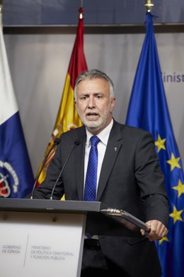 Archivo - El presidente del Gobierno de Canarias, Ángel Víctor Torres, en una imagen de archivo