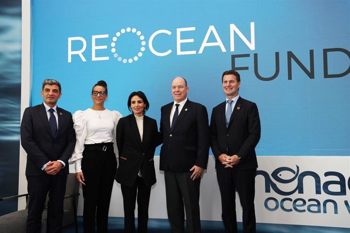 El Príncipe Alberto II de Mónaco presenta un nuevo fondo de inversión, ReOcean Fund, que invertirá 100 millones en innovaciones para mejorar el océano.