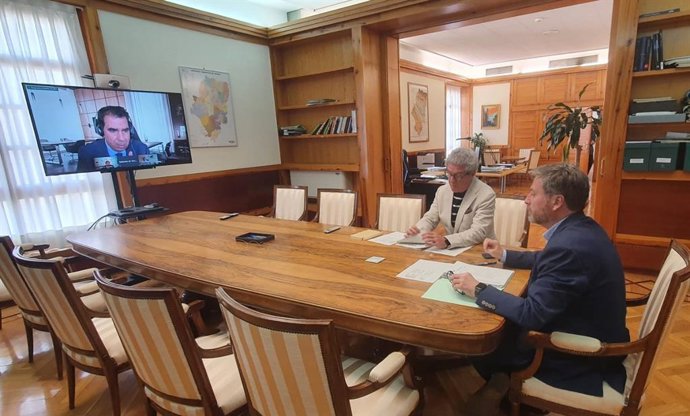 El Consejo Rector del Aeropuerto de Teruel se reúne de manera telemática.