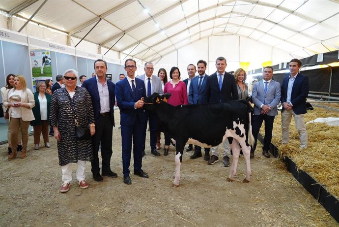 Autoridades en la XXIX Feria Agroganadera y XIX Feria Agroalimentaria de Los Pedroches.