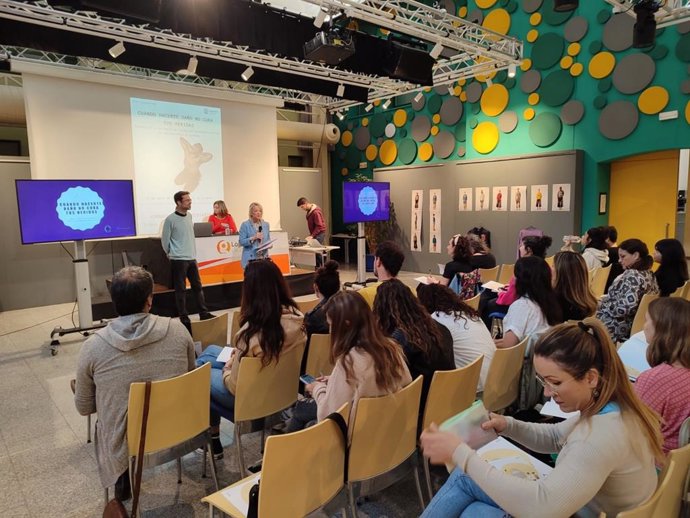 Unos 30 profesionales, este viernes en La Gota en la jornada 'Conductas autodestructivas entre adolescentes y jóvenes'