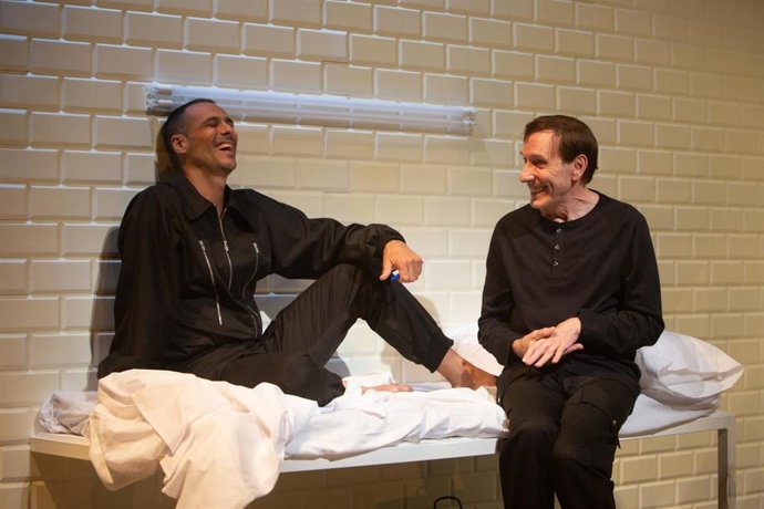 El beso de la mujer araña, con Eusebio Poncela en uno de los papeles protagonistas, es otra de las propuestas teatrales que se podrán disfrutar en esta recta final del festival.