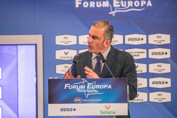 Javier Ortega Smith en el desayuno informativo de Nueva Economía Fórum.