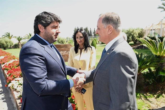 El jefe del Ejecutivo autonómico, Fernando López Miras, en la XXXVI Asamblea General de la Asociación Empresarial de Sociedades Laborales y Empresas Participadas de la Región de Murcia (Amusal)