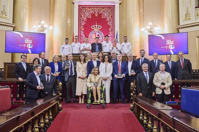 El Senado ha acogido este jueves la ceremonia de entrega de los Premios Ponle Freno