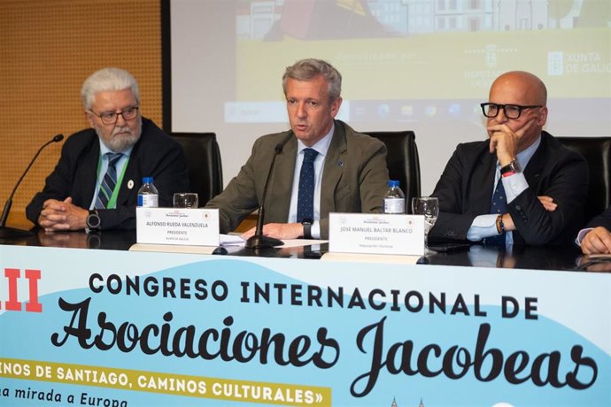 Rueda participa en la inauguración del Congreso Internacional de Asociaciones Jacobeas.