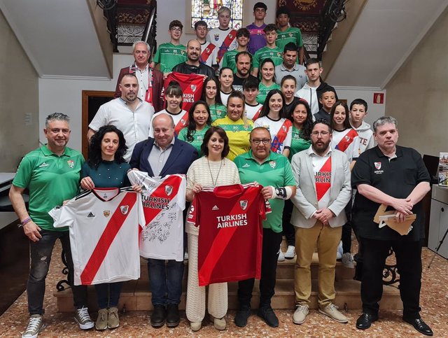 Presentación de la Escuela River Plate Fuensport Teruel, la segunda escuela que el Atlético River Plate instaura en España
