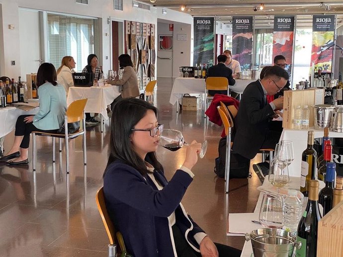 Rioja acoge la visita de destacados importadores chinos con el objetivo de desarrollar relaciones comerciales