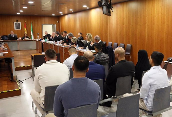 Comienzo del juicio con jurado en la Audencia Provincial de Málaga a varias personas por dos asesinatos en la Costa del Sol.