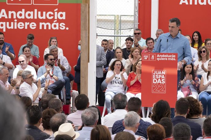 Archivo - Imagen de archivo del  acto público de Pedro Sánchez en Torredelcampo en 2022