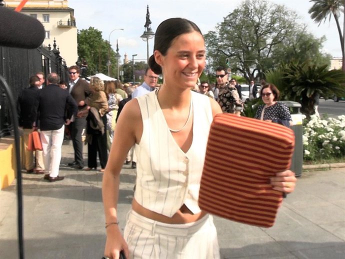 VICTORIA FEDERICA EN LA PLAZA DE TOROS DE LA MAESTRANZA, SEVILLA