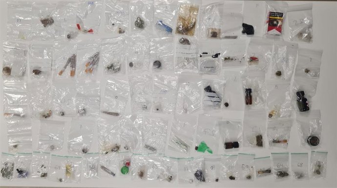 Sustancias incautadas por la Policía Municipal de Pamplona en la carpa universitaria.