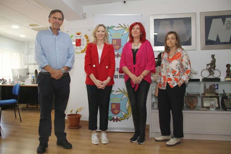 María José Ros en la reunión con el Colegio de Enfermería de la Región de Murcia