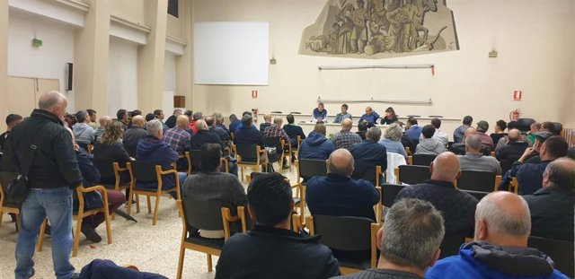 Dársenas de la Estación de Autobuses de Pamplona durante el tercer día de la entrada de Navarra en la fase 3 de la desescalada instaurada por el Gobierno a consecuencia del coronavirus. En Pamplona, Navarra (España), a 10 de junio de 2020.