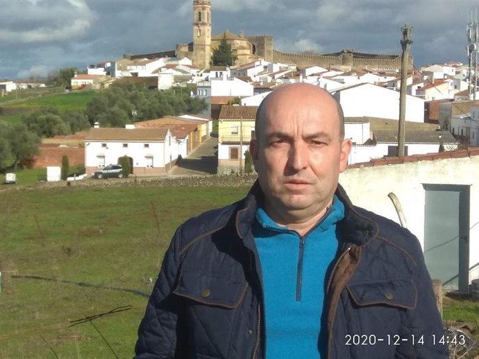 El portavoz del Grupo Municipal de Ciudadanos (CS) en el Ayuntamiento de Cumbres Mayores (Huelva) y candidato a la Alcaldía en dicha localidad, José Félix Delgado