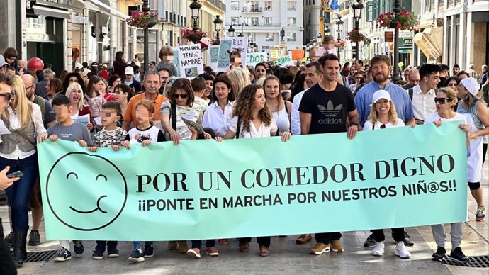 Concentración en Málaga 'Por un comedor digno'