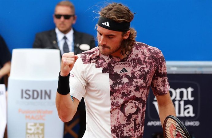 El jugador griego Stefanos Tsitsipas gana a Lorenzo Musetti en semifinales del Barcelona Open Banc Sabadell-70 Trofeo Conde de Godó
