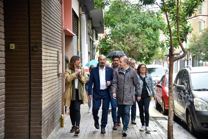 Javier Lambán y Lola Ranera en Las Fuentes.