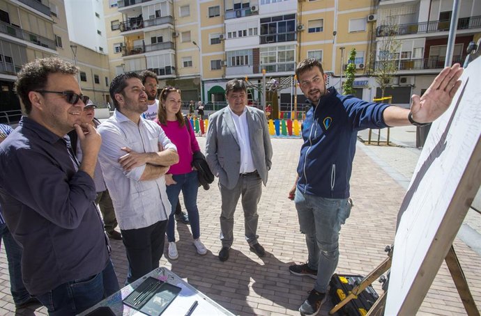 COncurso de pintura infantil en Las Colonias, en el marco de Huelva son sus Barrios'