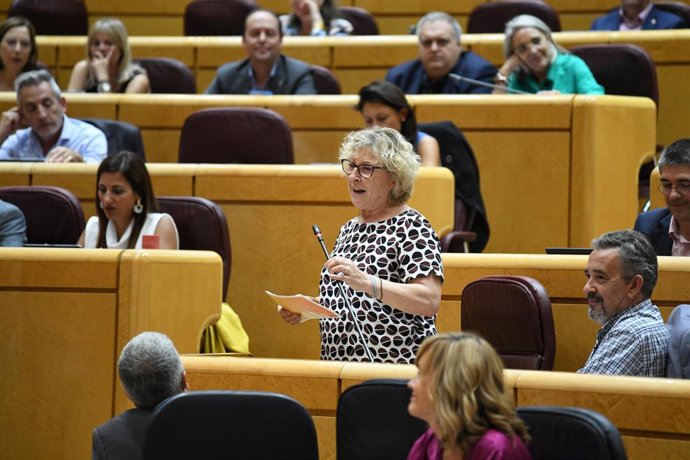 Archivo - La portaveu d'ERC, Mirella Corts Gs, intervé durant una sessió de control al Senat