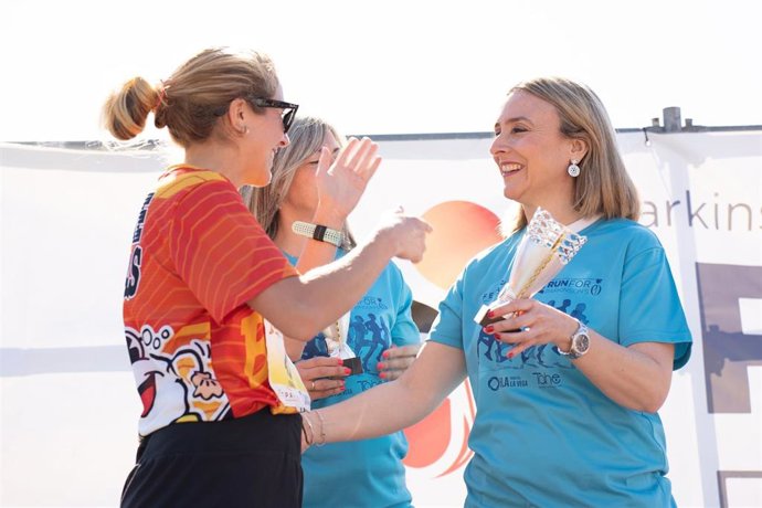 La consejera de Política Social, Familias e Igualdad, Conchita Ruiz Caballero, en la carrera 'Run for Parkinson's'