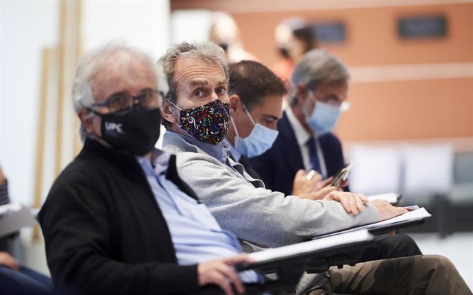 Archivo - El director del Centro de Coordinación de Emergencias Sanitarias del Ministerio de Sanidad, Fernando Simón, en Santander en una foto de archivo