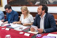 Empresarios lamentan que la ministra de Trabajo los haya excluido de su agenda en Cádiz y no se haya reunido con ellos