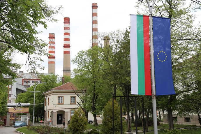 Archivo - SOFIA, April 28, 2022  -- Photo taken on April 27, 2022 shows a factory of Toplofikacia Sofia, a heating company, in Sofia, Bulgaria.   Russia has suspended gas supplies to Bulgaria, but the situation is under control, senior Bulgarian officia