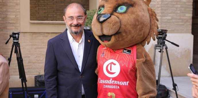 Javier Lambán anuncia dos iniciativas empresariales "muy importantes" para Aragón desde el punto de vista estratégico.