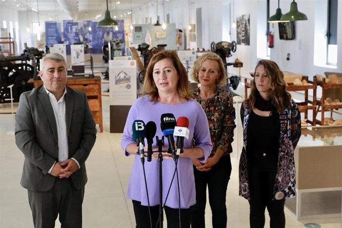 La presidenta del Govern, Francina Armengol